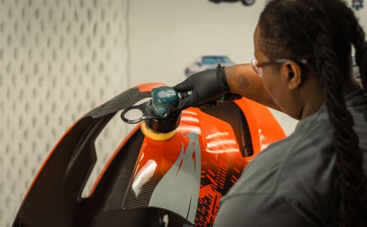 Buffing Harley-Davidson CVO/RR